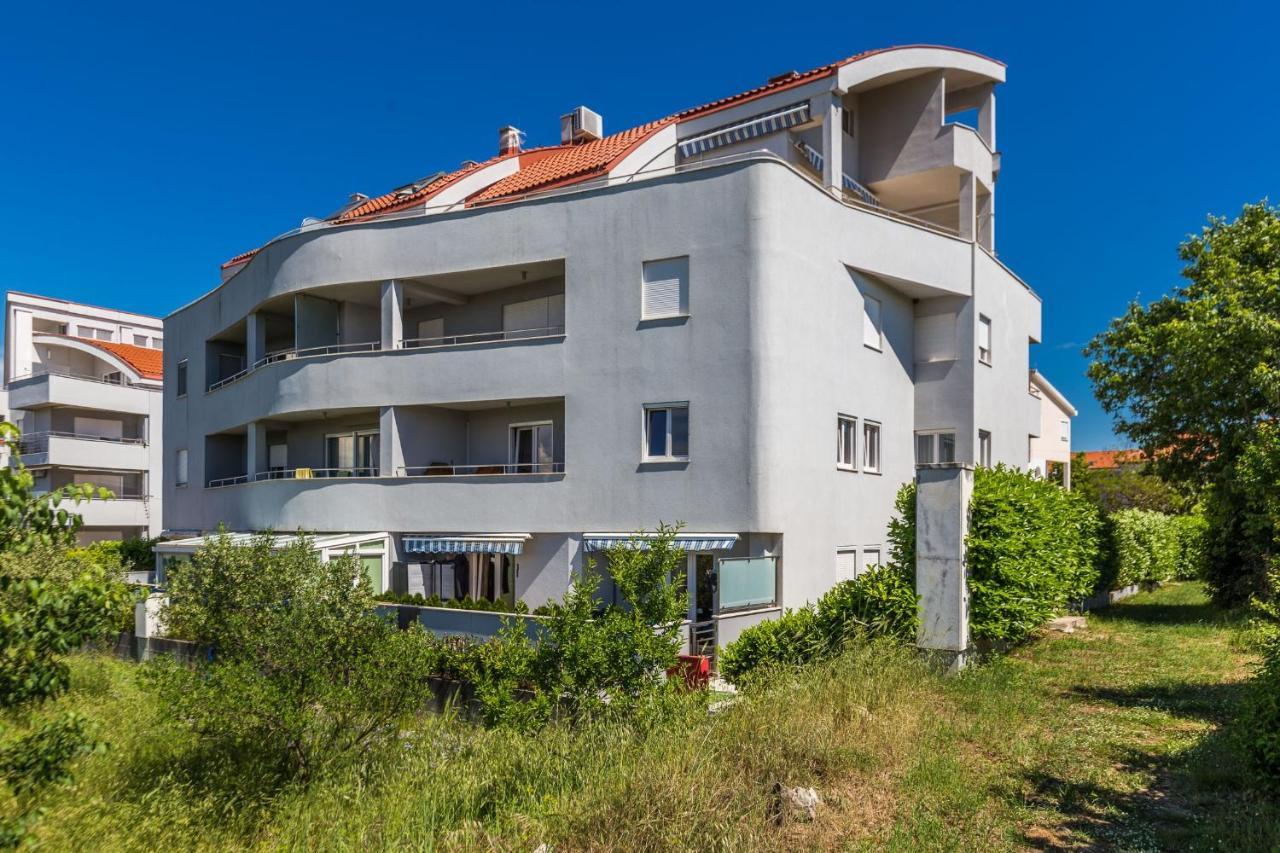 Adriano 2Br Apartment With Terrace Zadar Exteriör bild