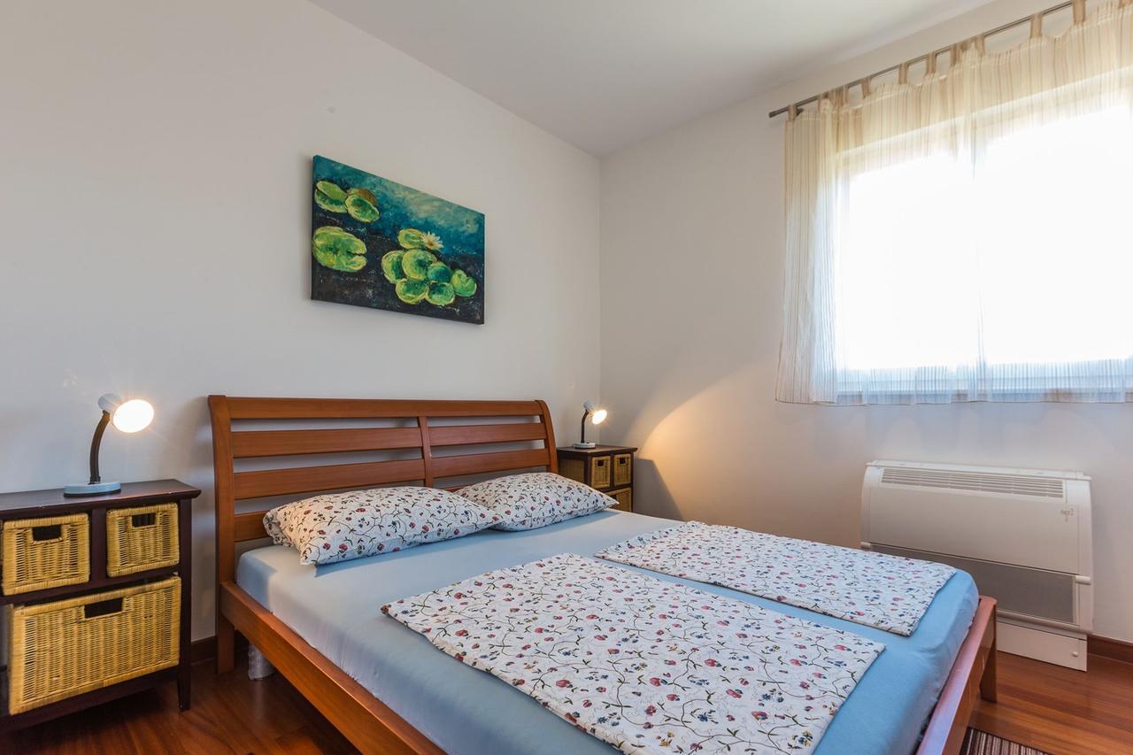 Adriano 2Br Apartment With Terrace Zadar Exteriör bild